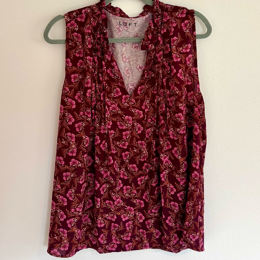 LOFT Sleeveless Top